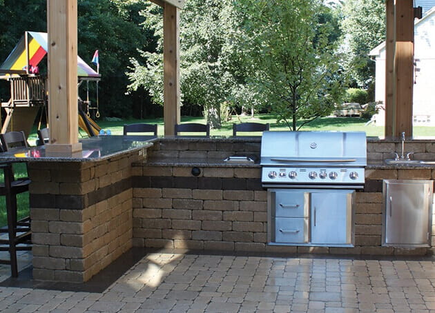backyard grill and patio of Rock Shoppe in Plymouth, MI